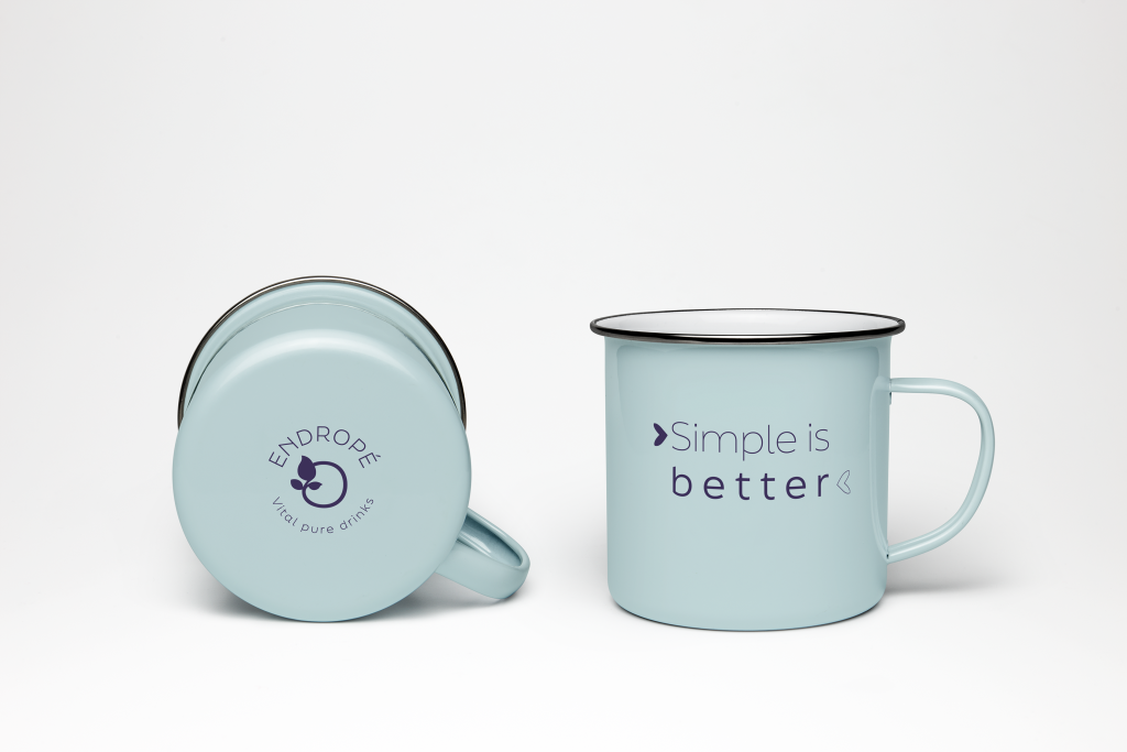 Proyecto de diseño gráfico e identidad visual creado por Punch